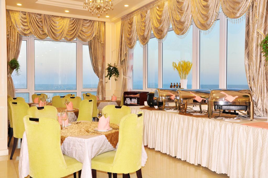 Sea Castle 2 Hotel Дананг Экстерьер фото